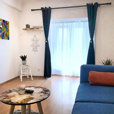 1Br Apartment On The Most Beautiful Street In Ljubljana Center Exteriör bild