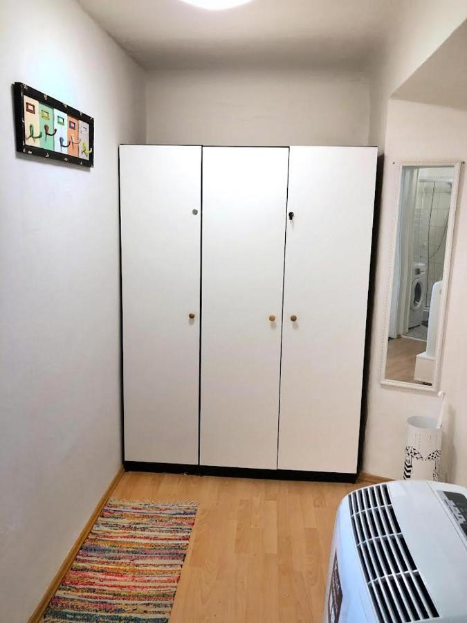 1Br Apartment On The Most Beautiful Street In Ljubljana Center Exteriör bild